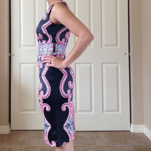  LIKE NEW Colorful Paisley Scuba Dress - Picture 7 of 7